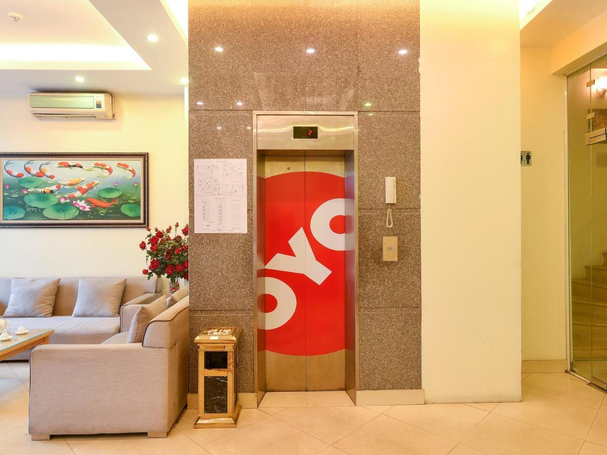 Oyo 210 Saki Hotel Ханой Экстерьер фото