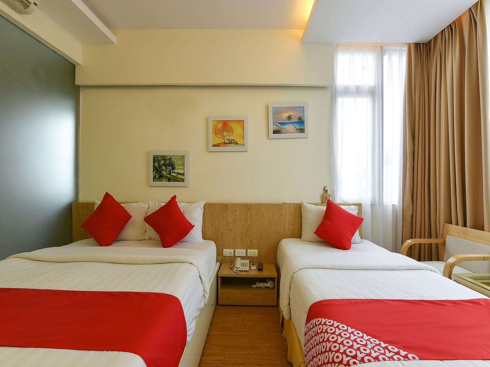 Oyo 210 Saki Hotel Ханой Экстерьер фото