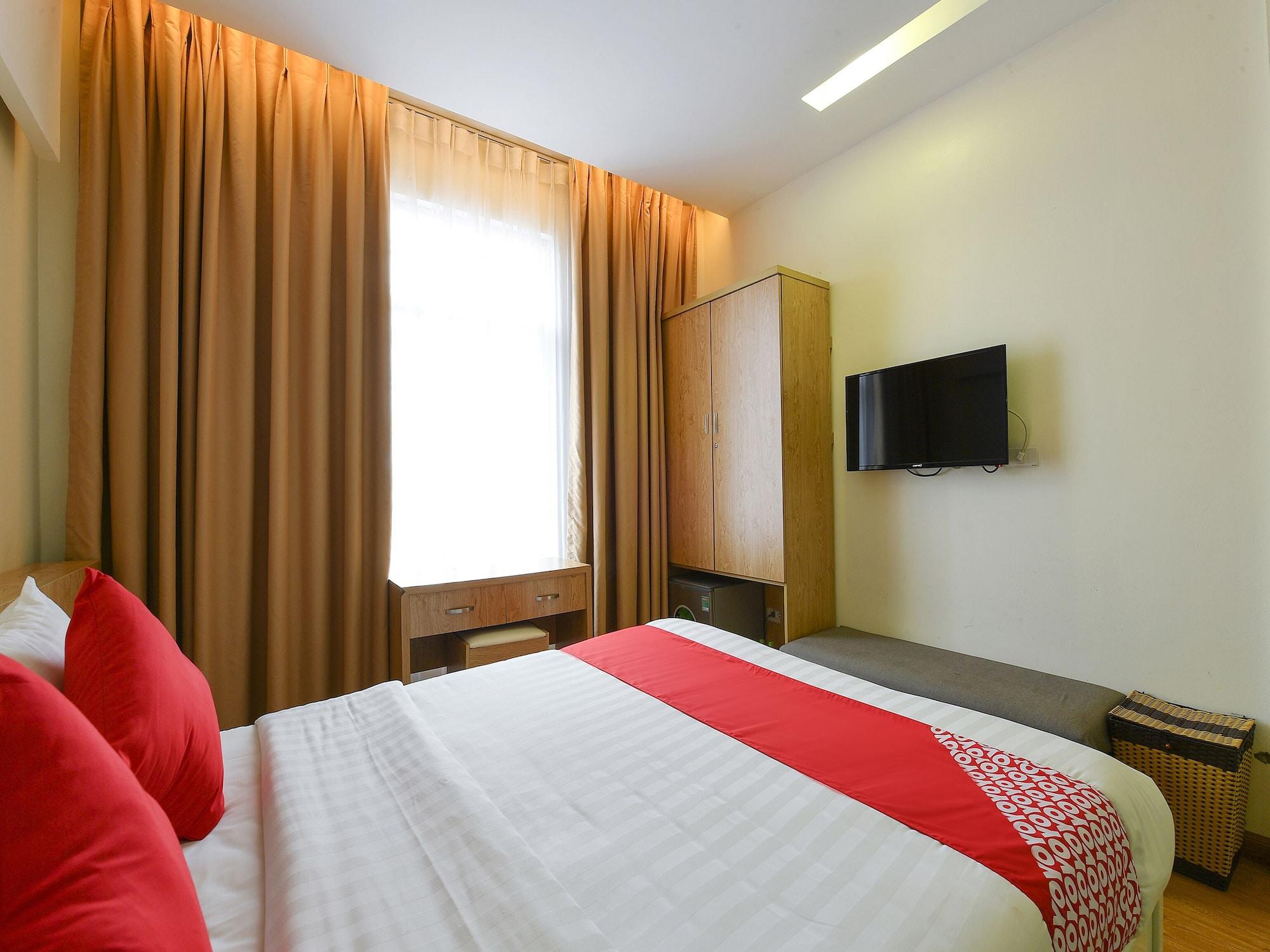 Oyo 210 Saki Hotel Ханой Экстерьер фото