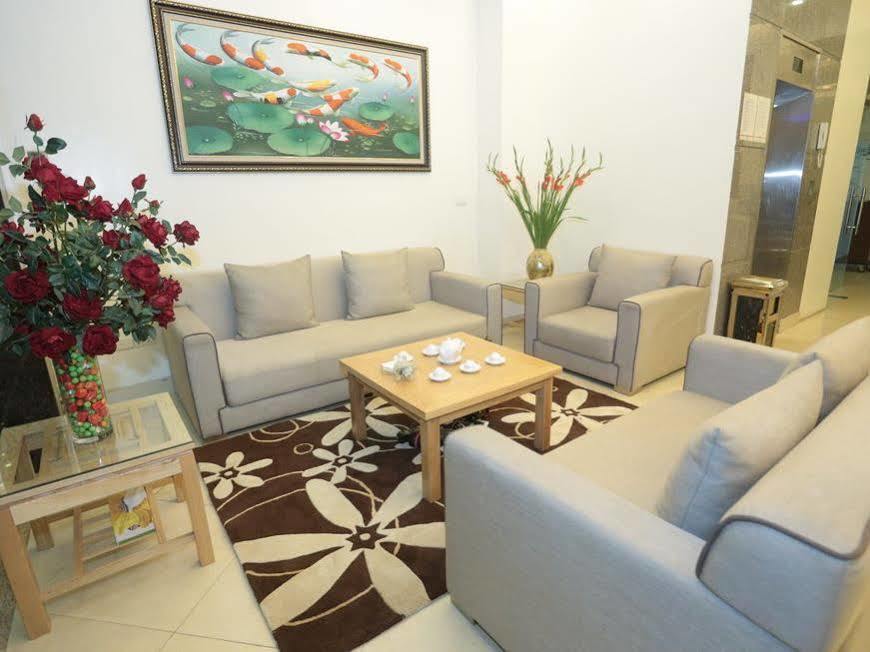 Oyo 210 Saki Hotel Ханой Экстерьер фото