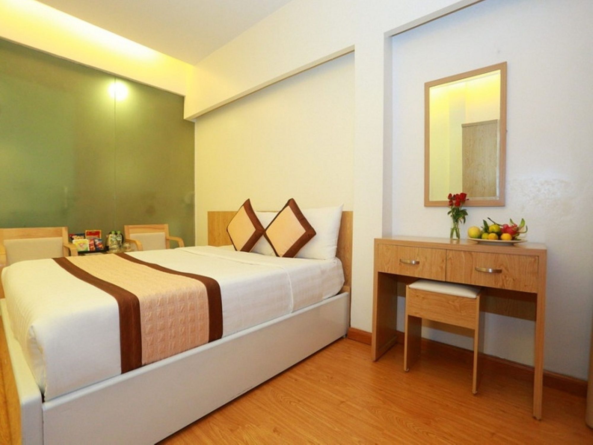 Oyo 210 Saki Hotel Ханой Экстерьер фото
